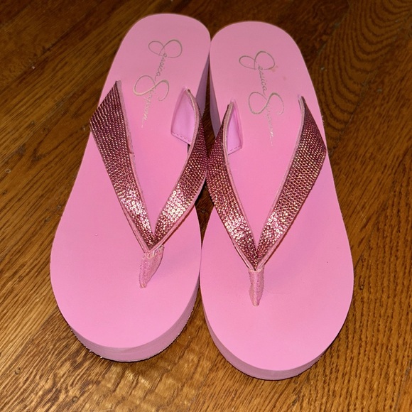 Jessica Simpson flip flops - Picture 2 of 5